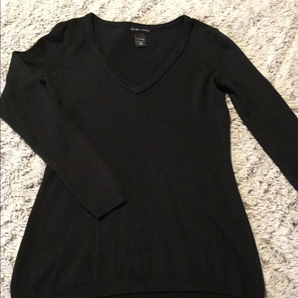 New York & Co V-Neck Sweater
